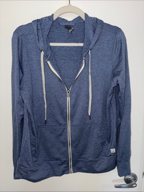 Vuori Tops - Vuori women’s Blue Zip-Up Hoodie Sweater M